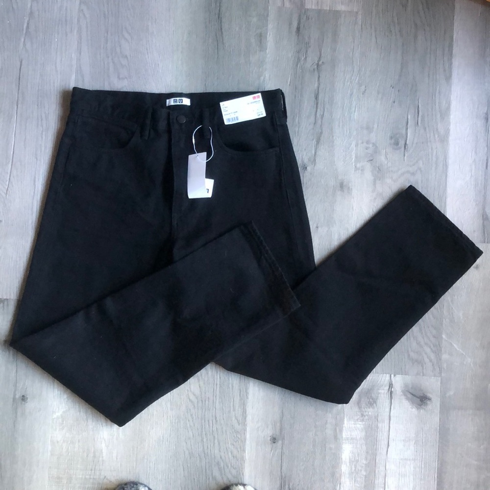 NWT Uniqlo Regular Fit Jeans in black